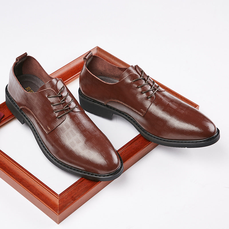 Men's Embossed Business Formal Soft Bottom Comfortable Leather Shoes
