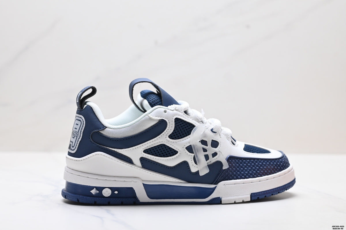 Women's & Men's Moving Retro Couple White Fashionable Market Men's Board Shoes