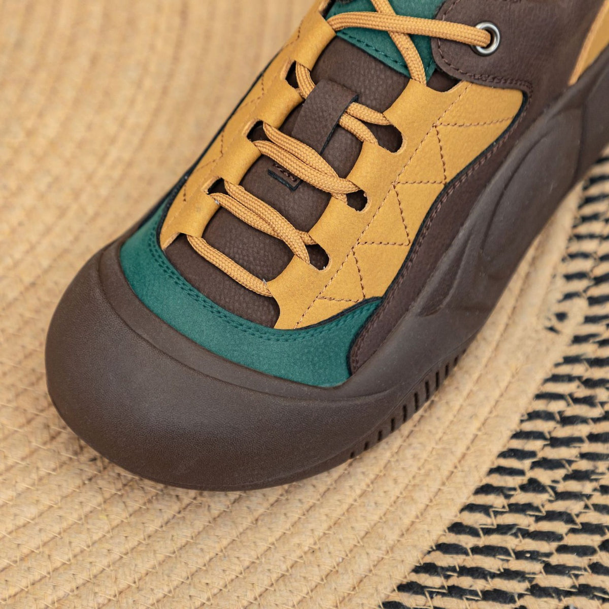 Women's Cute Retro Big Head Spring Fashion Soft Bottom Pumps Large Women's Sports Shoes
