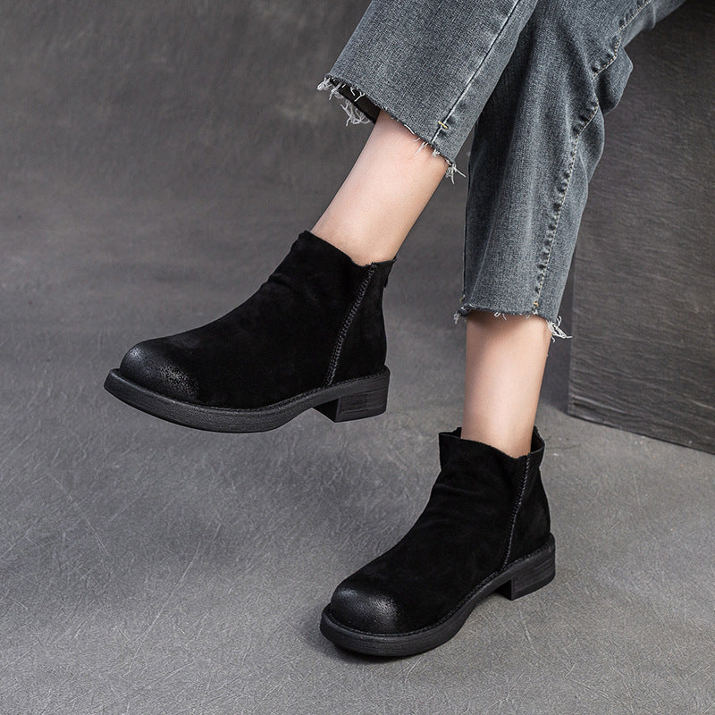 Women's Matte Chelsea Simple Commute Short Fashion Boots