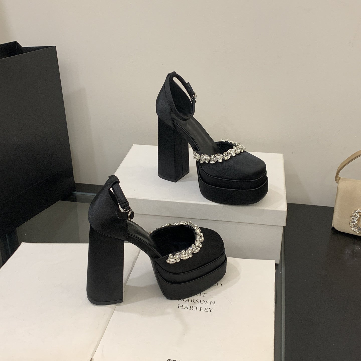Women's Refined Rhinestone Small Platform Chunky Closed Toe Heels