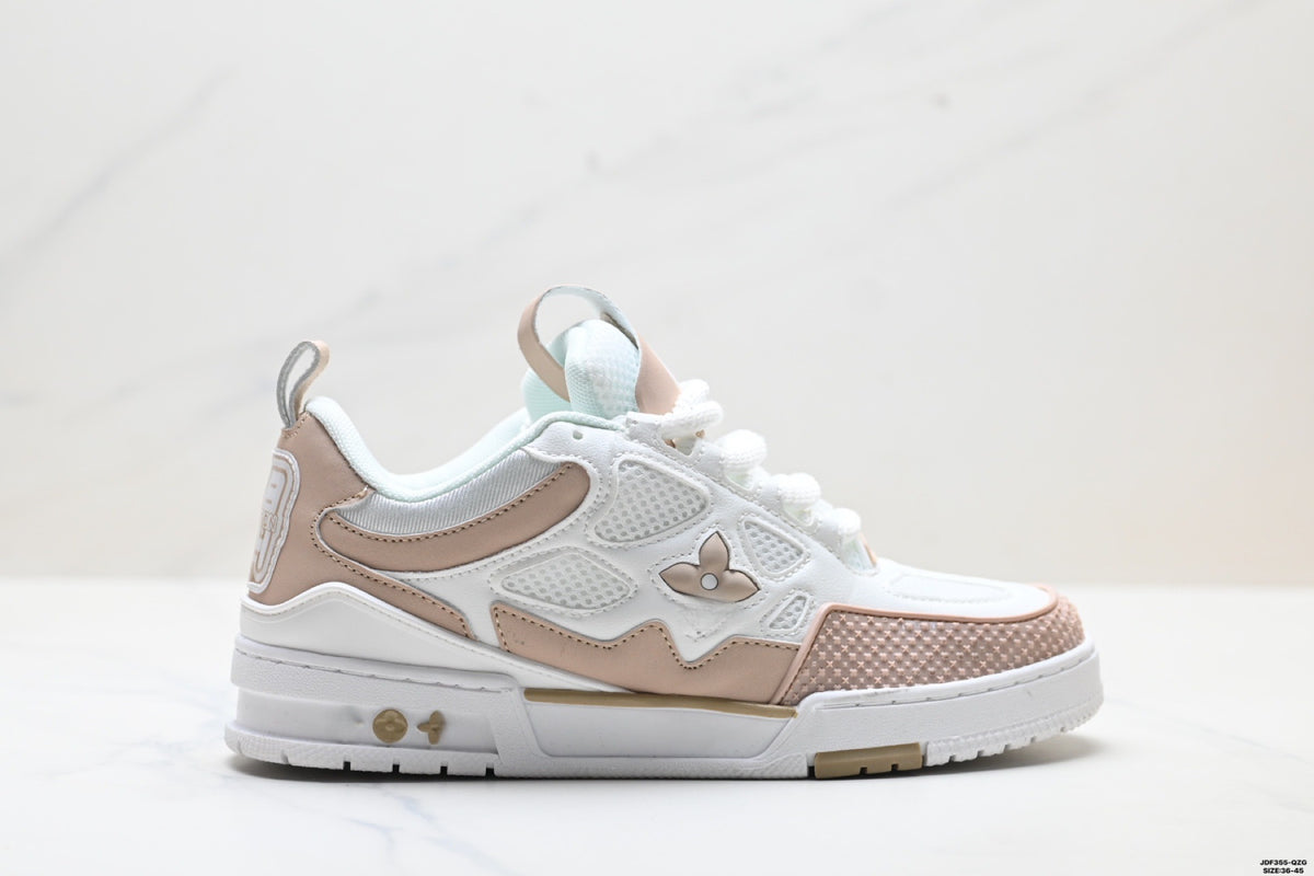 Women's & Men's Moving Retro Couple White Fashionable Market Men's Board Shoes