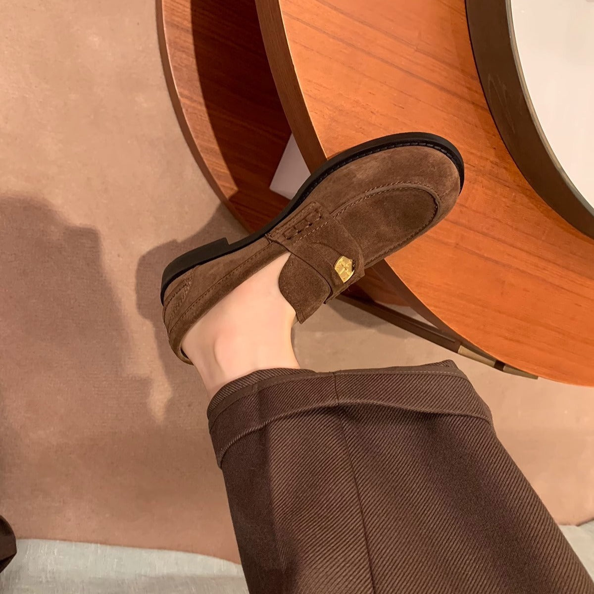 Women's Round Head Thick Bottom Retro Rub Colored Small Gold Loafers