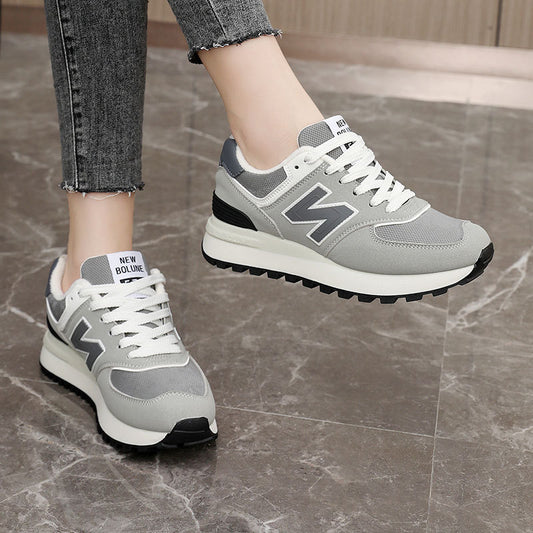 Women's Price Control Autumn Breathable Color Matching Thick Bottom Fleece-lined Casual Shoes