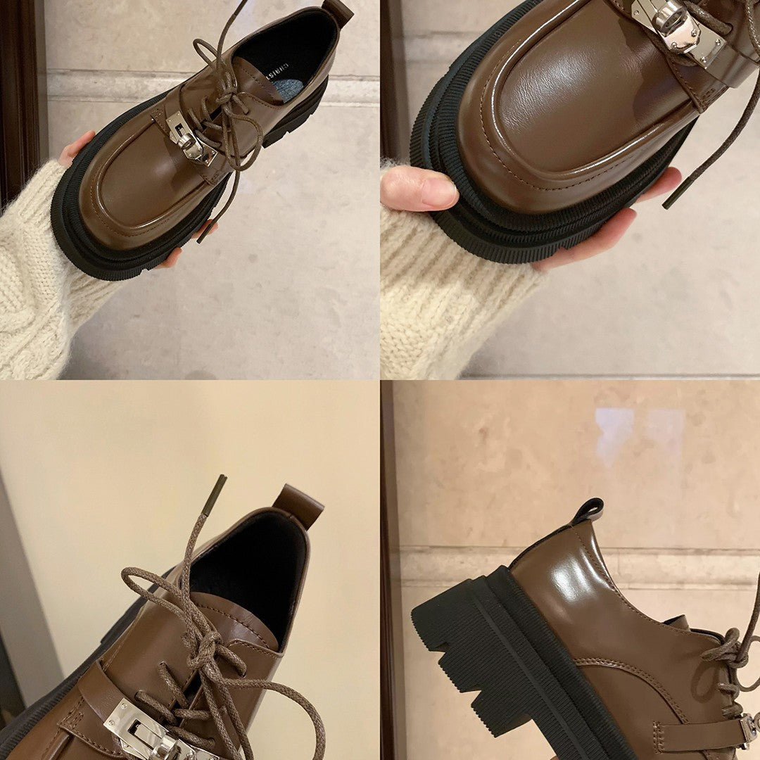 Mom Burke Road Lock Round Toe Loafers