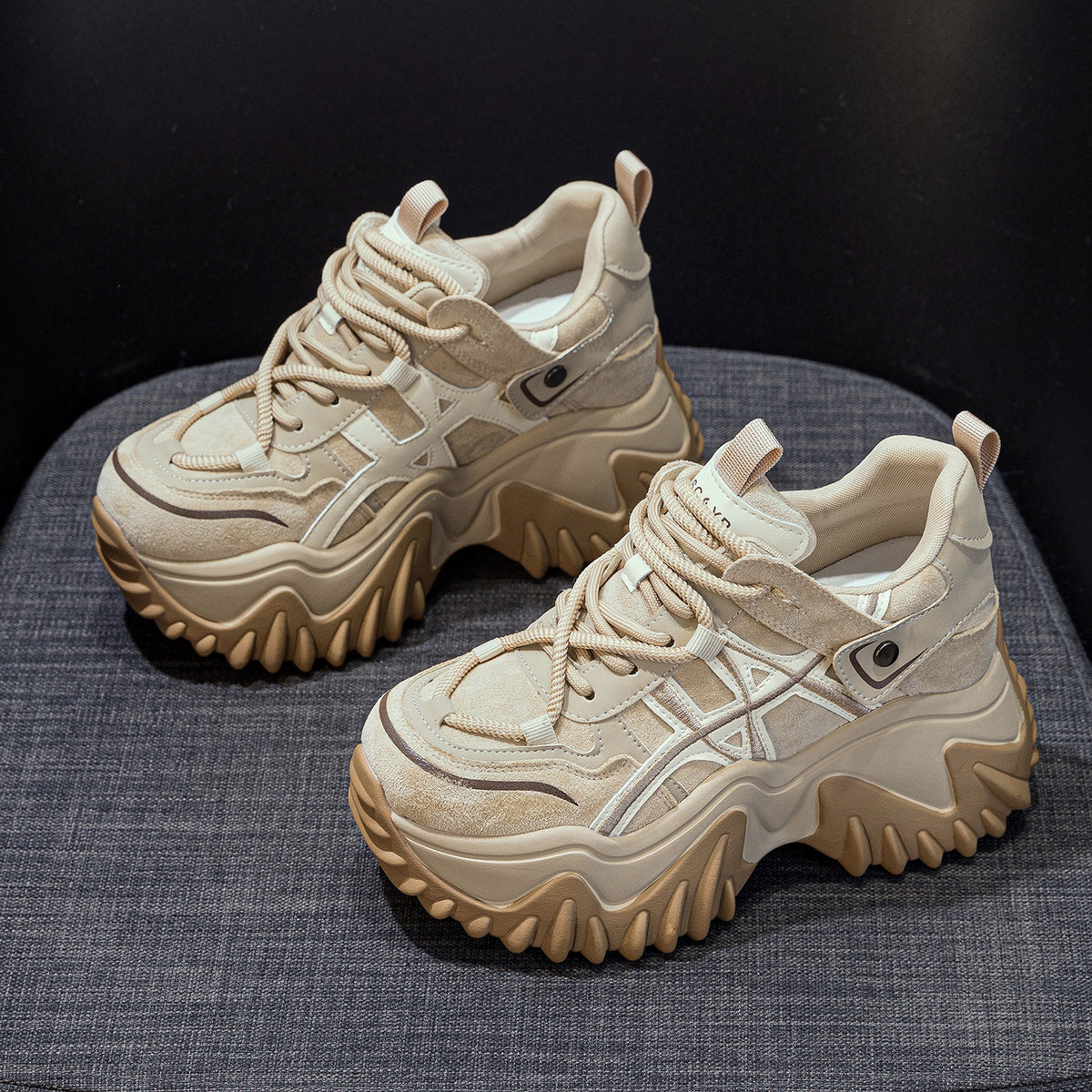 Women's Small Thick Bottom Heightened Daddy Fashion Korean Warm Women's Casual Shoes
