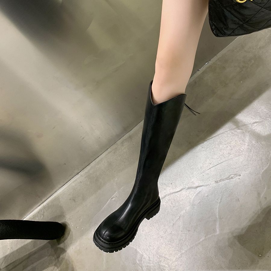 Women's Grape Mom Fleece-lined V Cut Knight Boots