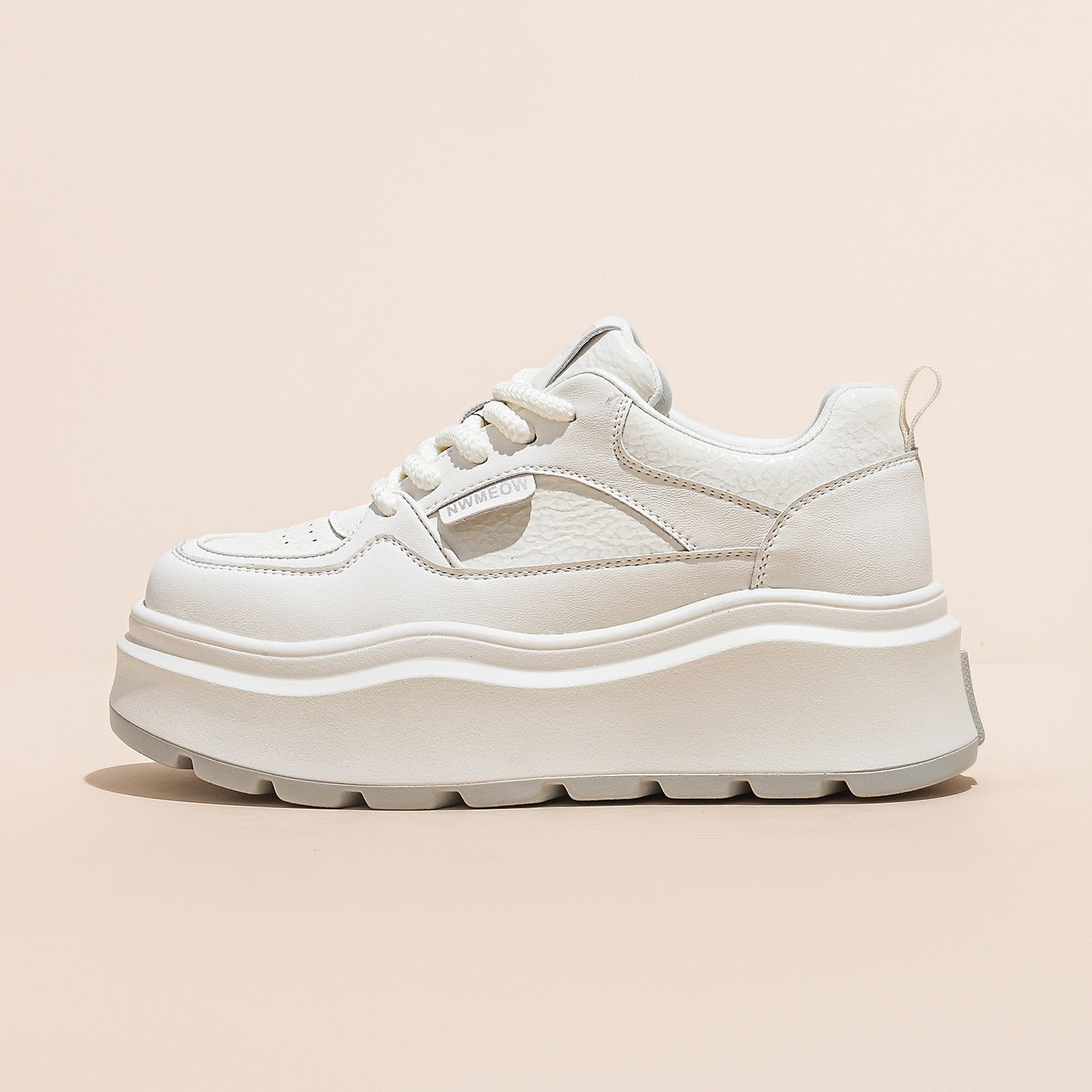 Women's Thick Bottom Best-selling White Spring Elevator Casual Shoes