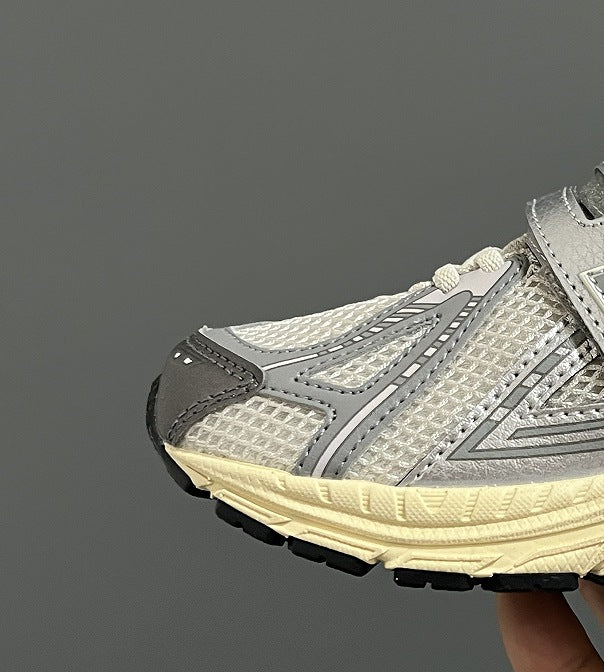 Charming Classy Graceful Cow Velcro Clunky Kid's Sneakers