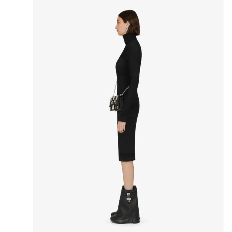 Women's Lock Shark Buckle Plus Size Short Boots
