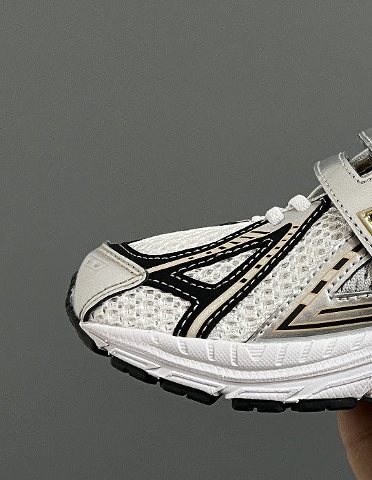 Charming Classy Graceful Cow Velcro Clunky Kid's Sneakers