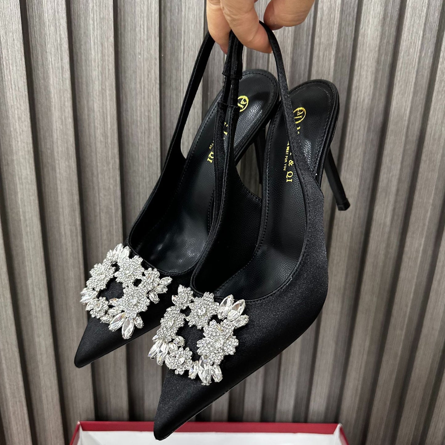 Women's Wedding Dinner Party Closed Toe Fashion Pointed Rhinestone Heels