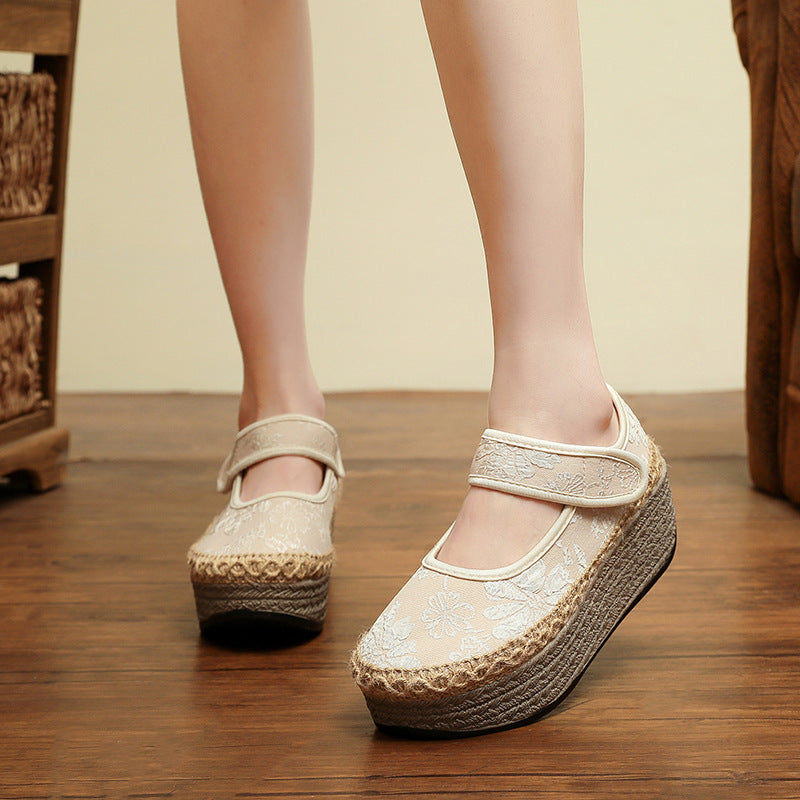 Four Plain Ancient Style National Fashion Canvas Shoes