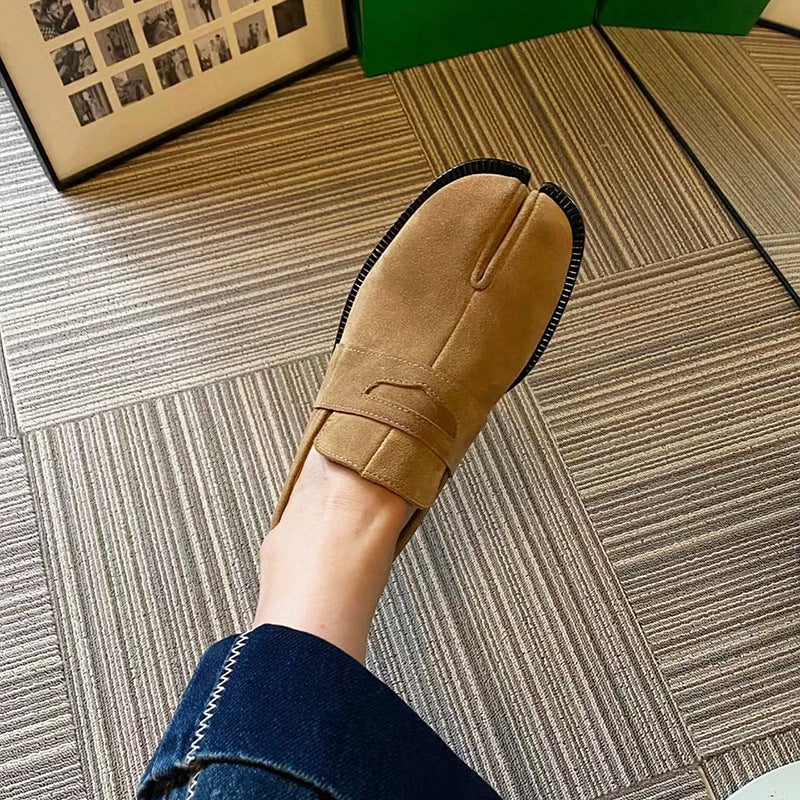 Women's Camel Slip-on British Retro Style Tabi Loafers