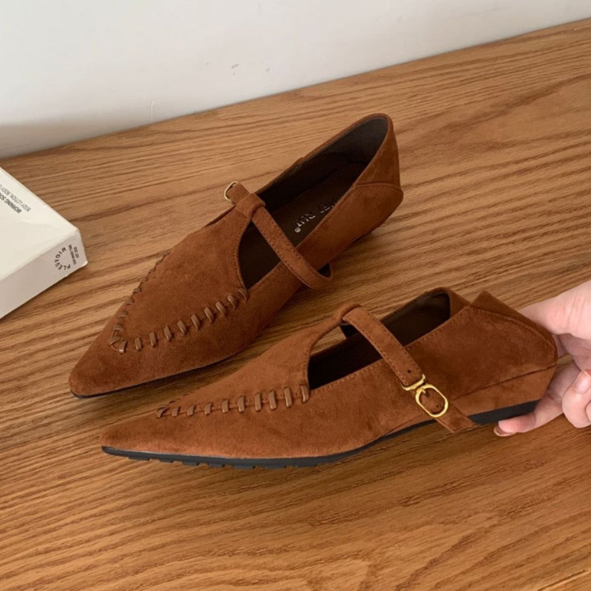 Women's Bottom Pointed Toe Peas Wedge Simple Vintage Buckle Thick Strap Women's Fashion Shoes