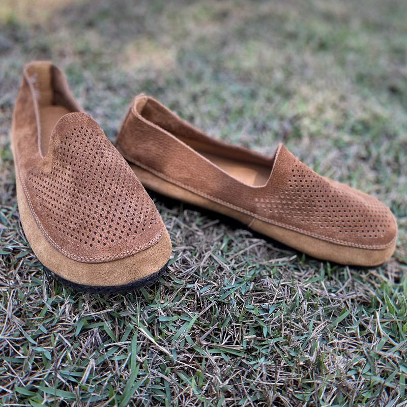 Men's Retro Handmade Cowhide Hollow Summer Soft Loafers
