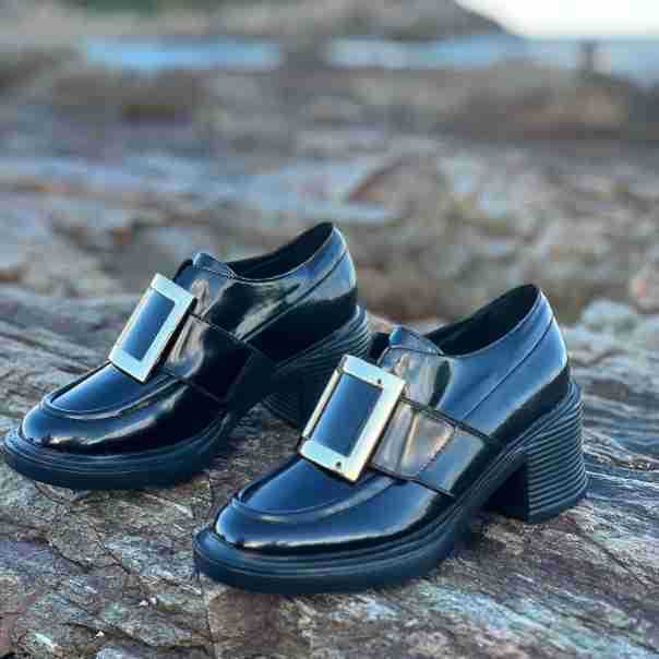 Women's Patent Square Buckle Small Genuine Elevator Casual Shoes