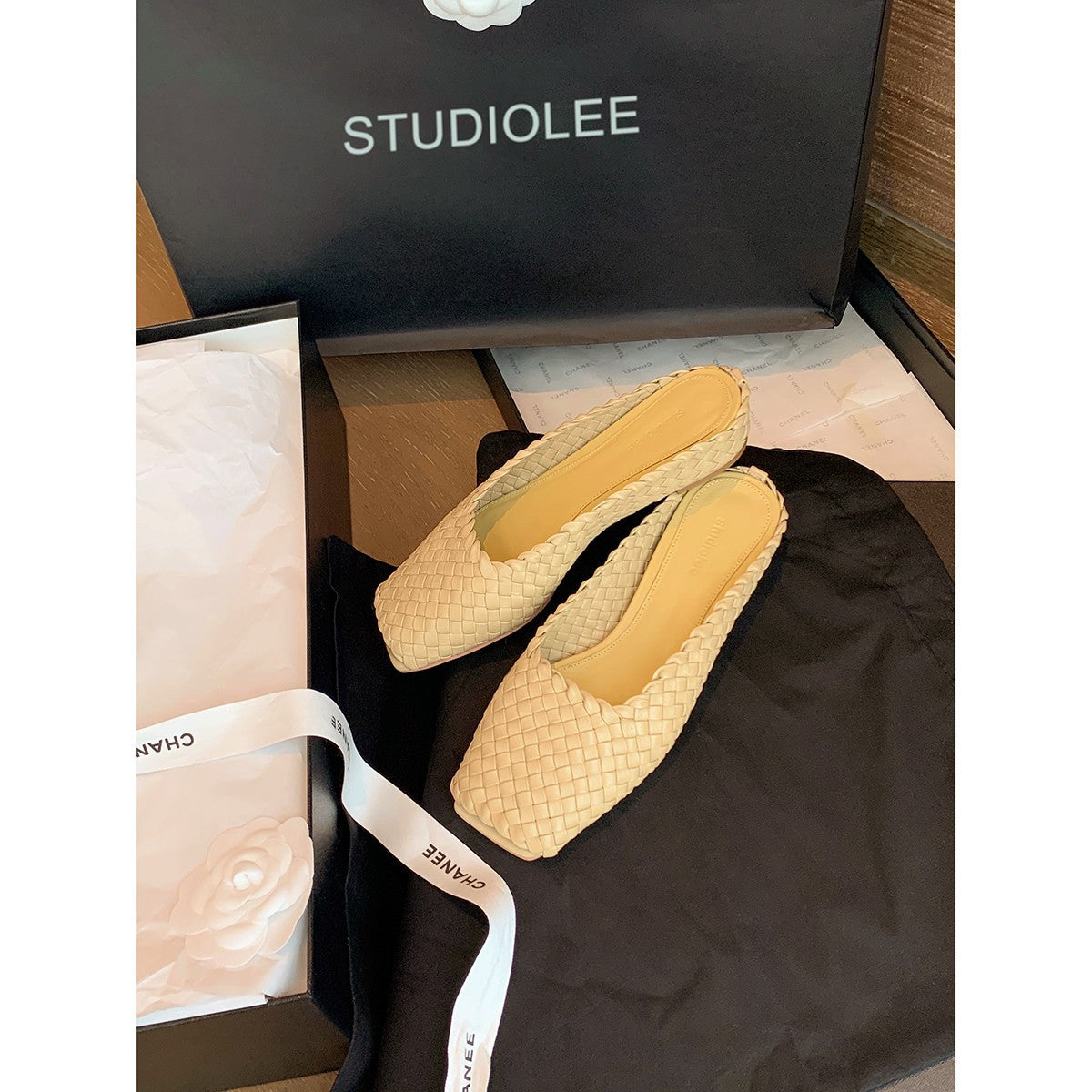 Women's Korean Hand-woven Square Toe Peep Flat Sandals