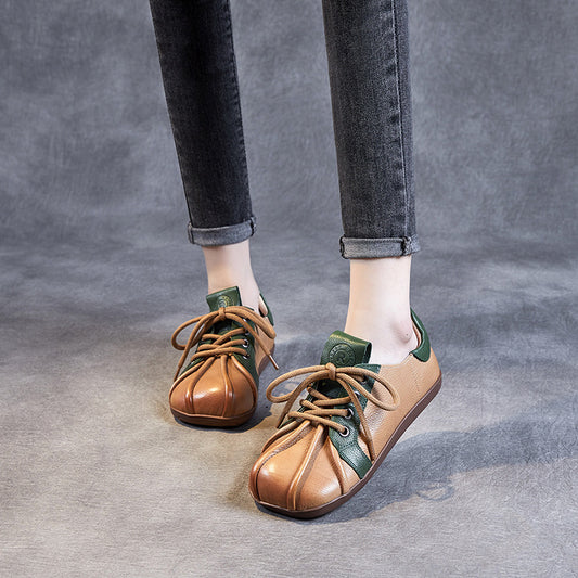 Women's Spring Retro Ethnic Style Color Matching Flat Mom Loafers