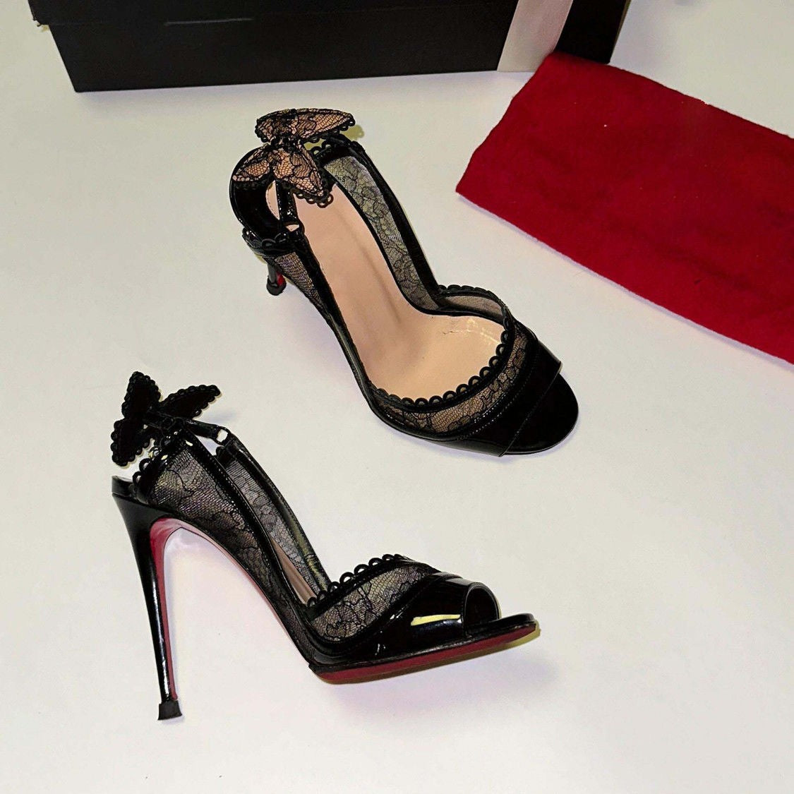Women's Lace Red High Stiletto Hollow Sexy Heels