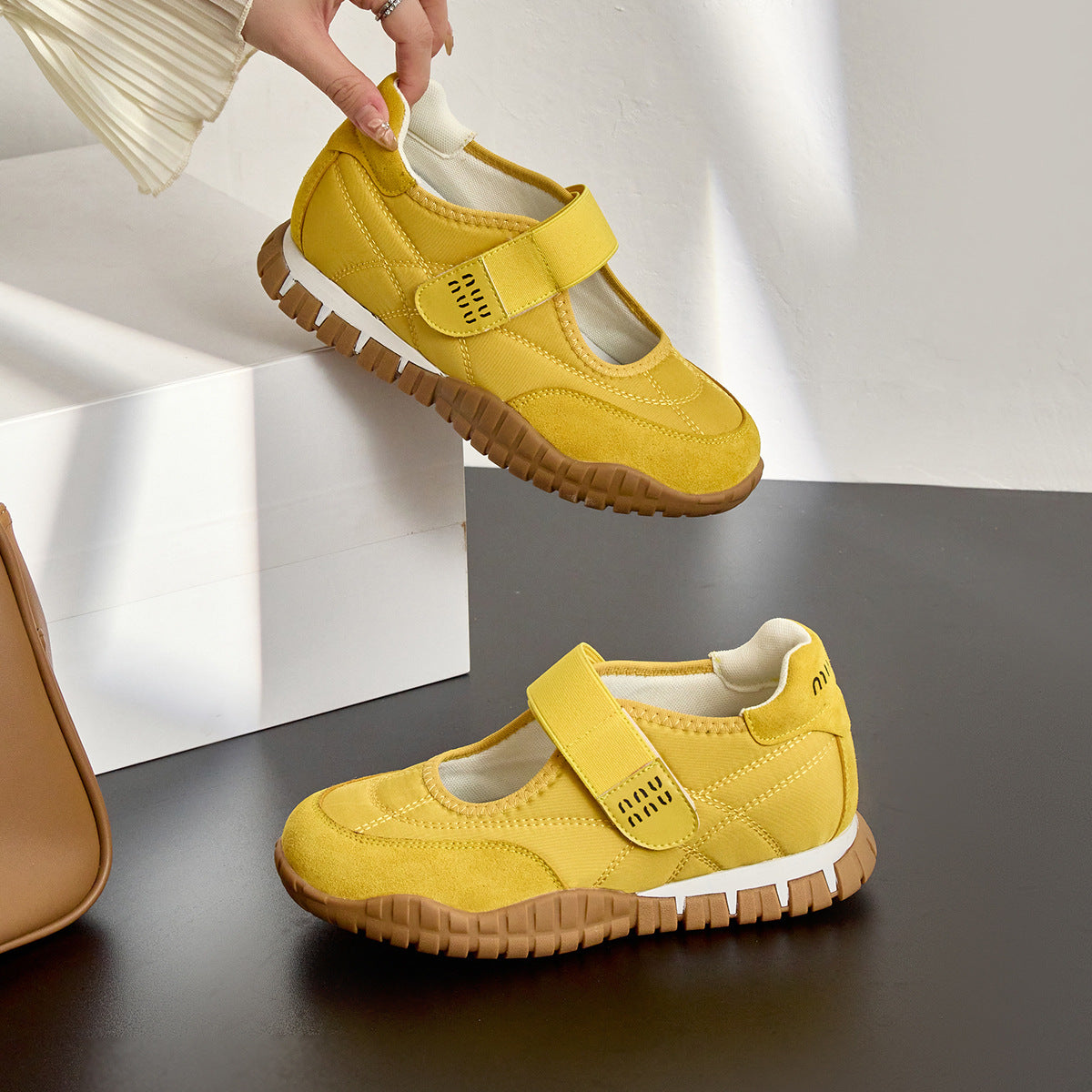 Women's Thick-soled Height Increasing Insole Mary Jane Summer Velcro Casual Shoes