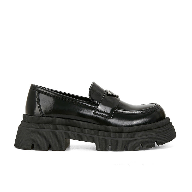 Women's Plus Size Round Head Genuine Triangle Loafers