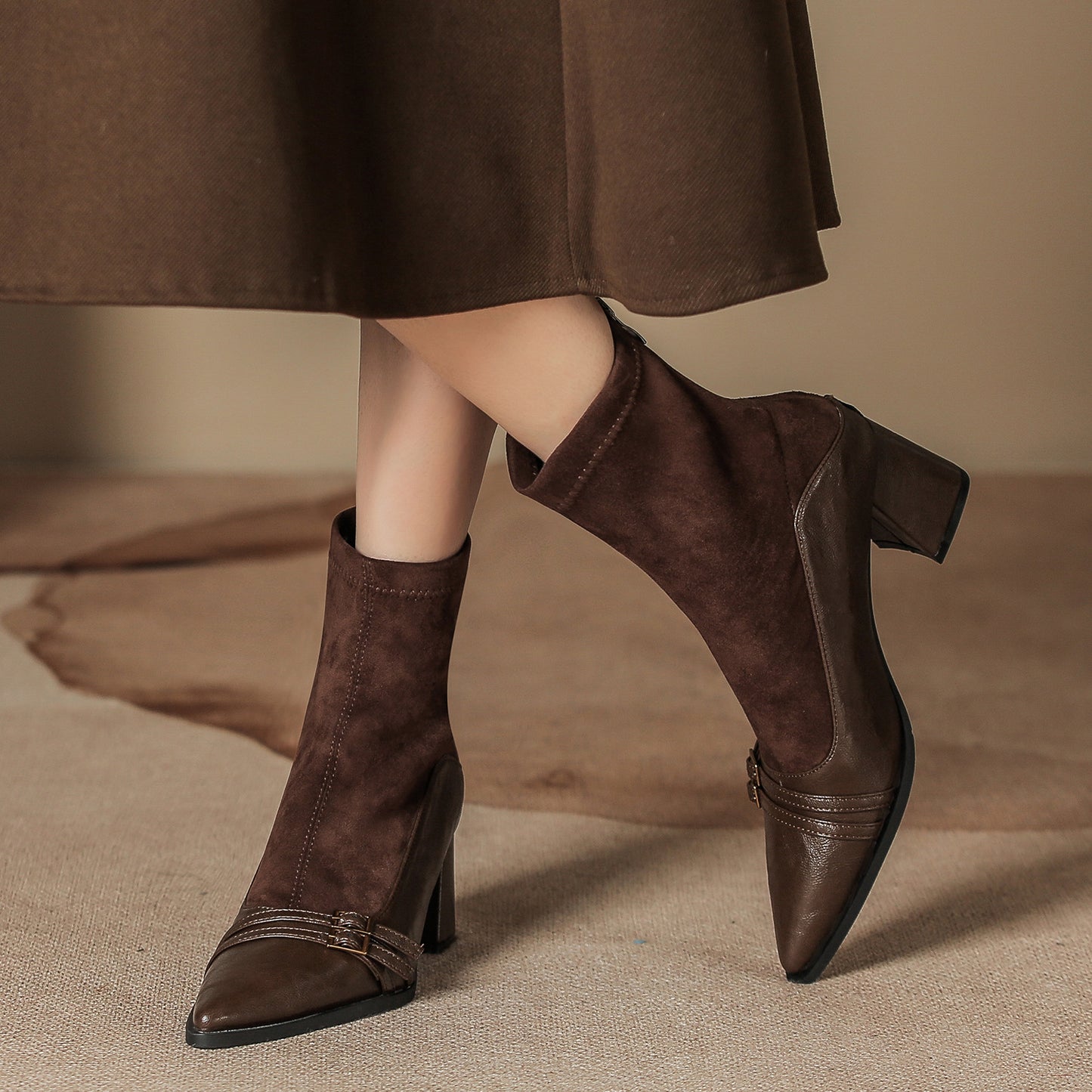 Women's Ankle Chunky Pointed Stitching Middle Chelsea Boots