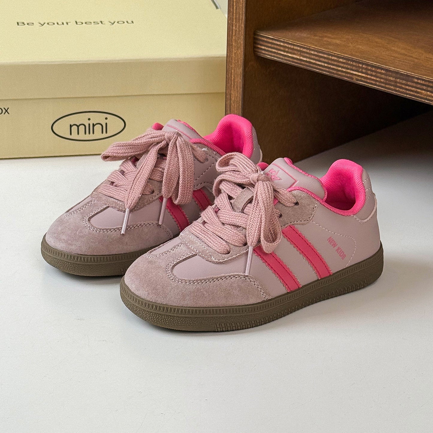 Children's Moral Training Spring Korean Fashion Suede Kid's Sneakers