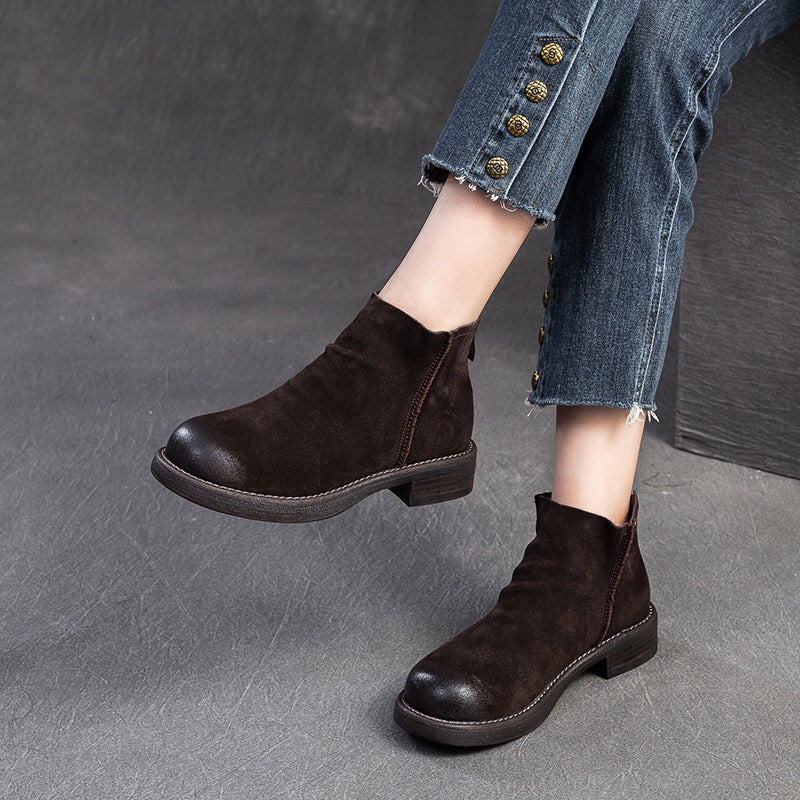 Women's Matte Chelsea Simple Commute Short Fashion Boots