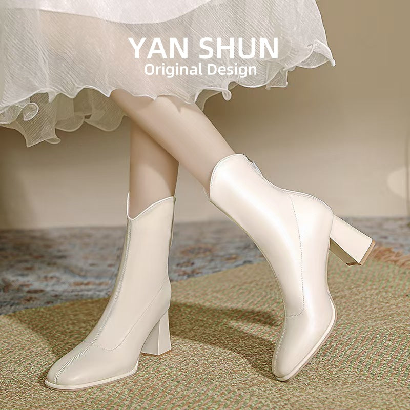 Women's Shun White Chelsea V Cut Fleece-lined Boots