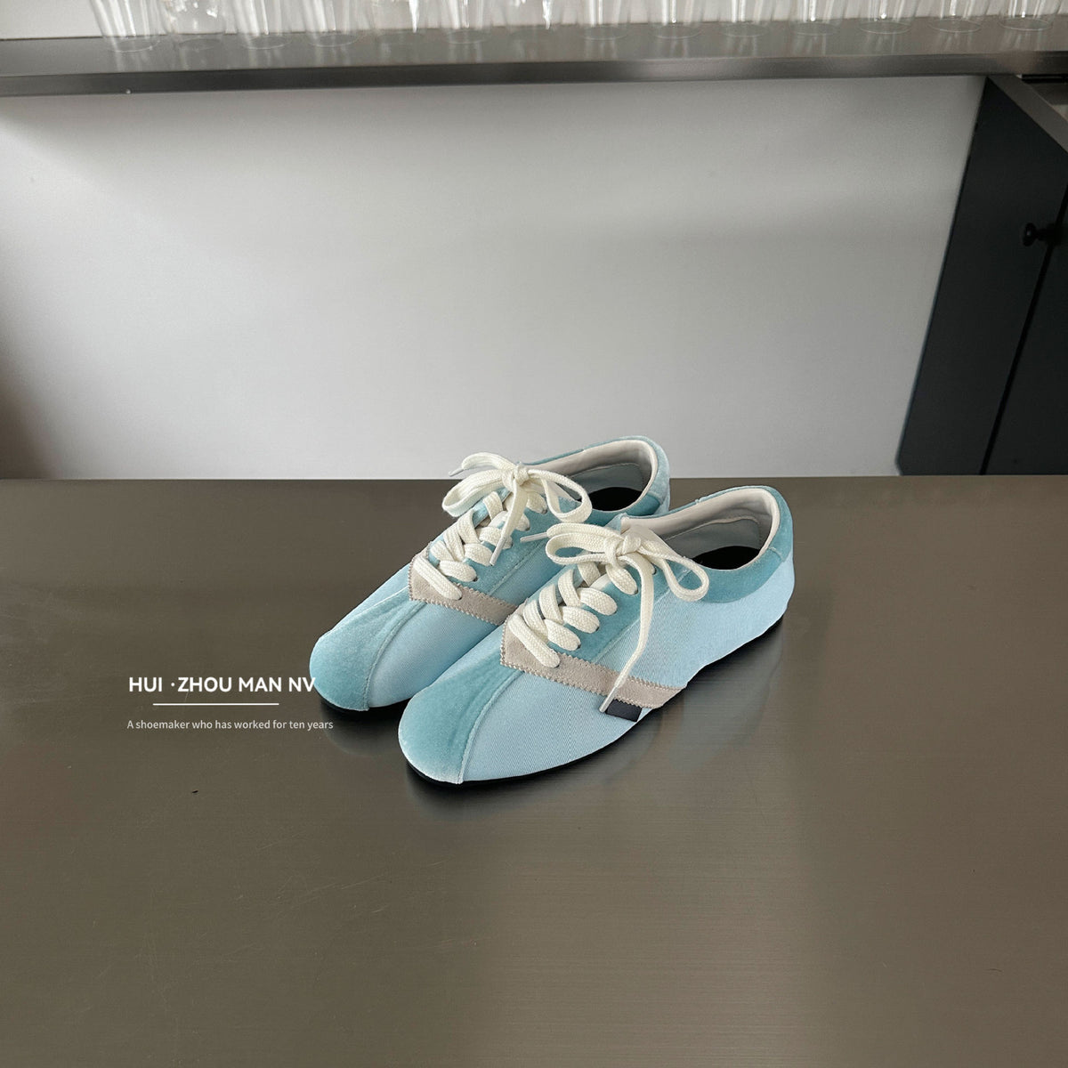 Women's Retro Color Matching German Training Soft Bottom Wild Women's Sports Shoes