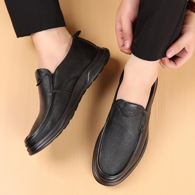 Men's Slip On Soft Bottom Wild Breathable Leather Shoes