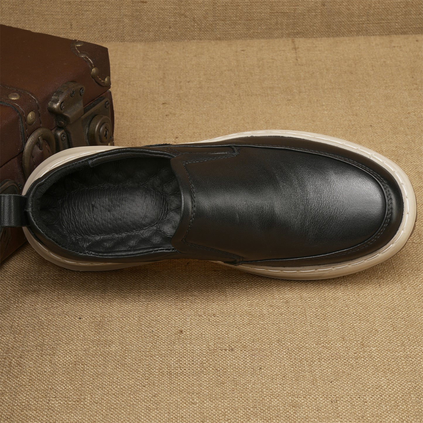 Men's Convenient Slip-on Retro British Style Business Leather Shoes