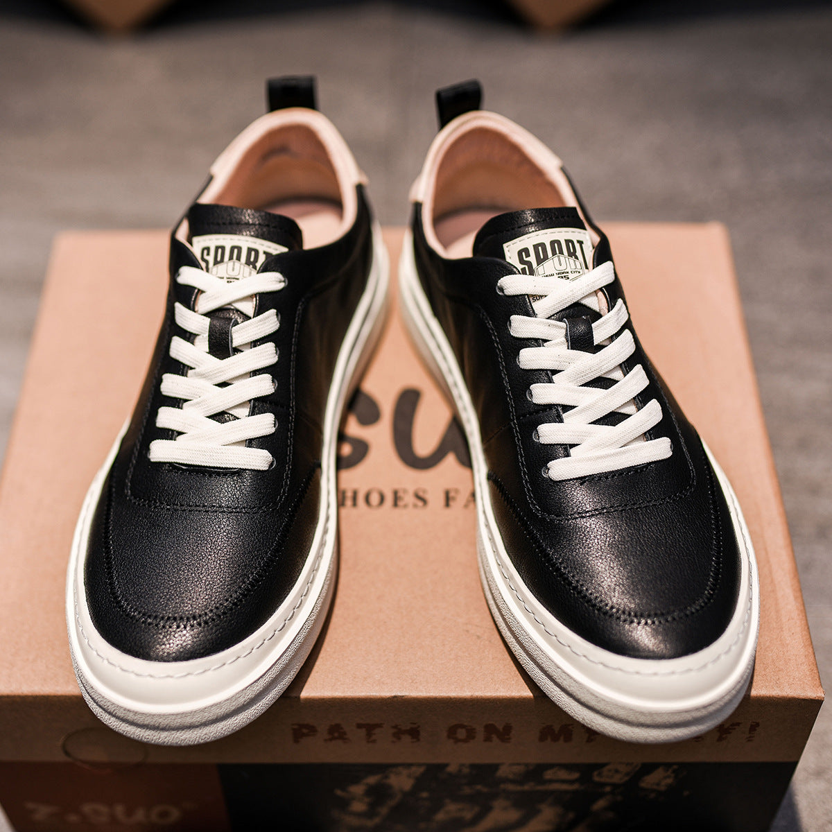 Men's Autumn Black Trend Breathable Soft Sole Casual Shoes