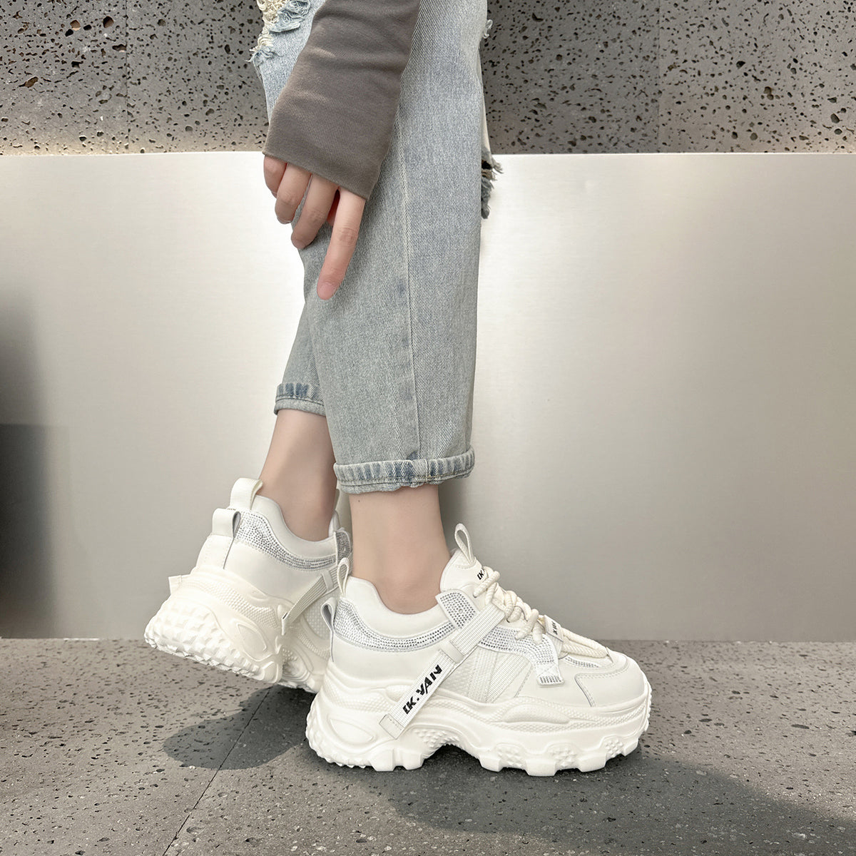 Women's Spring Rhinestone Platform Dad Height Increasing Women's Casual Shoes