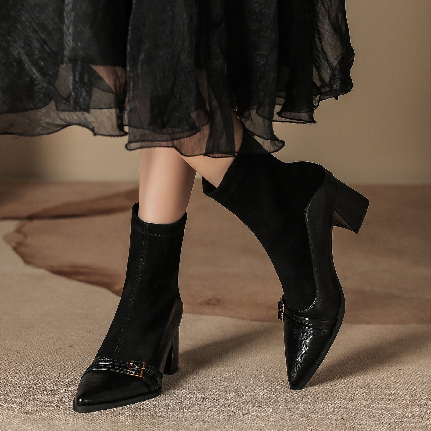 Women's Ankle Chunky Pointed Stitching Middle Chelsea Boots