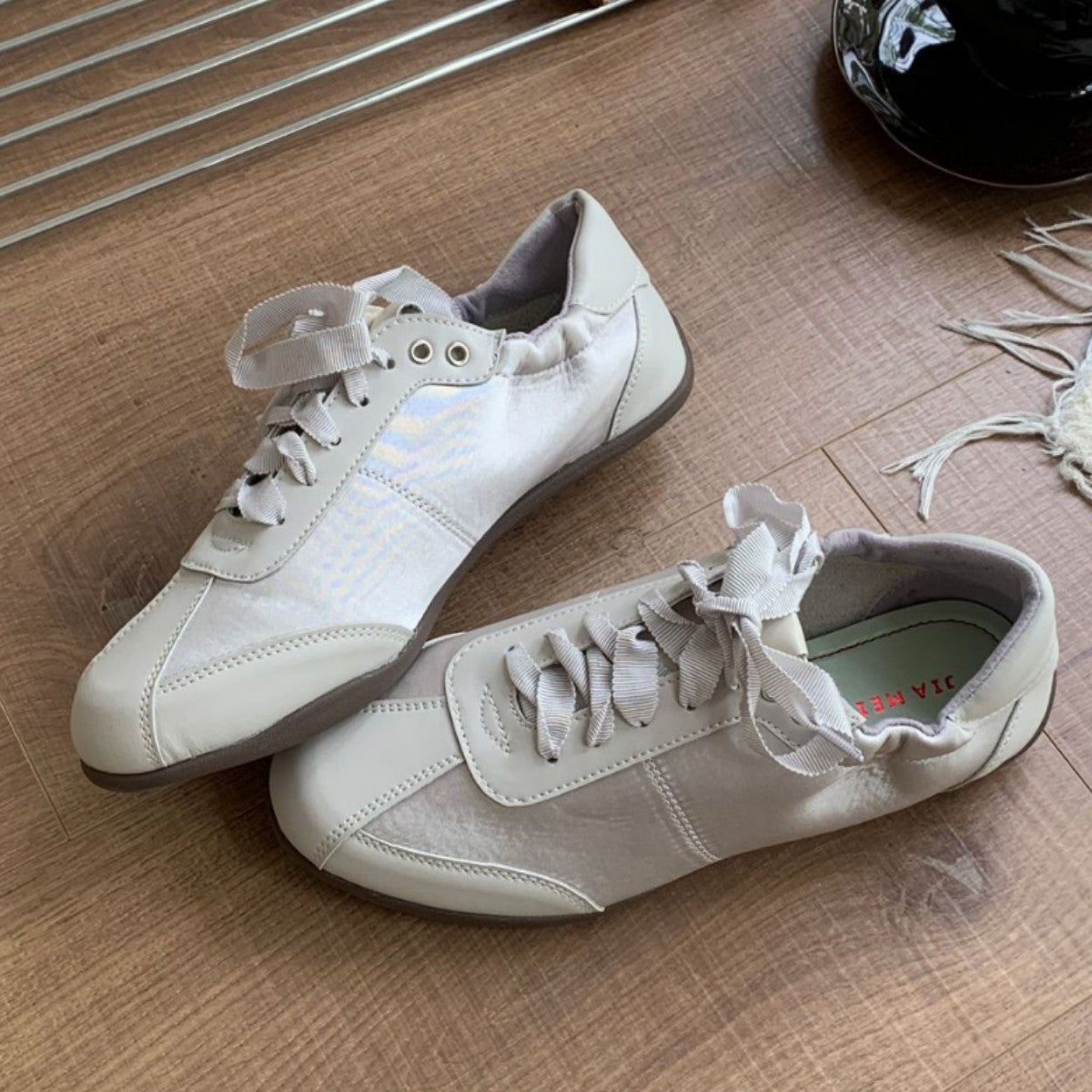 Women's Sweet Round Head Satin Board Bow Women's Sports Shoes