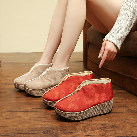 Women's Brocade Pure Color Jacquard Ethnic Style Low Top Women's Shoes