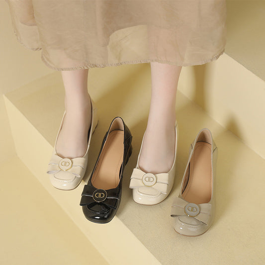 Women's Toe Shallow Mouth Mid Patent Cowhide Comfortable Loafers