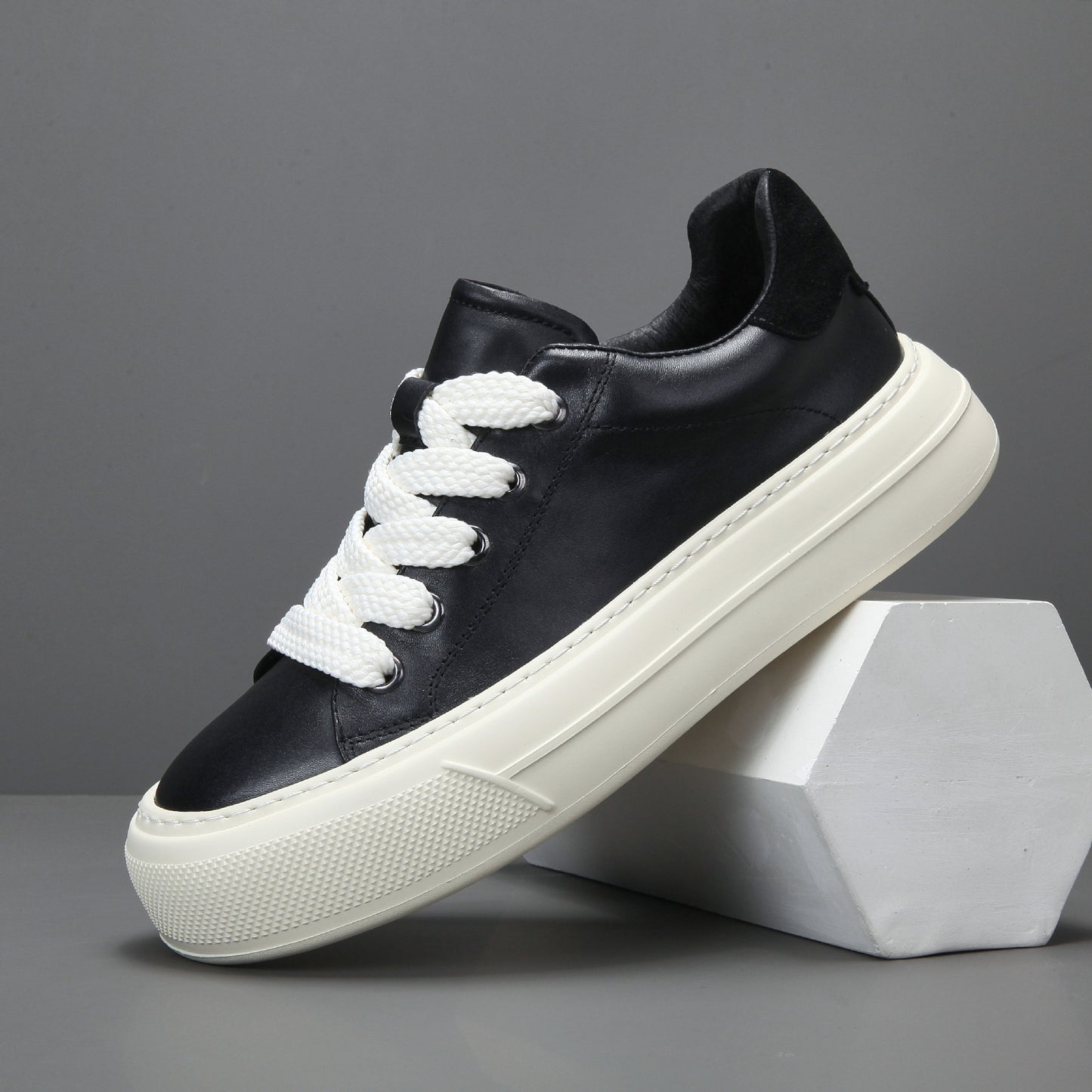 Men's Trendy Platform White Top Layer Cowhide Sneakers