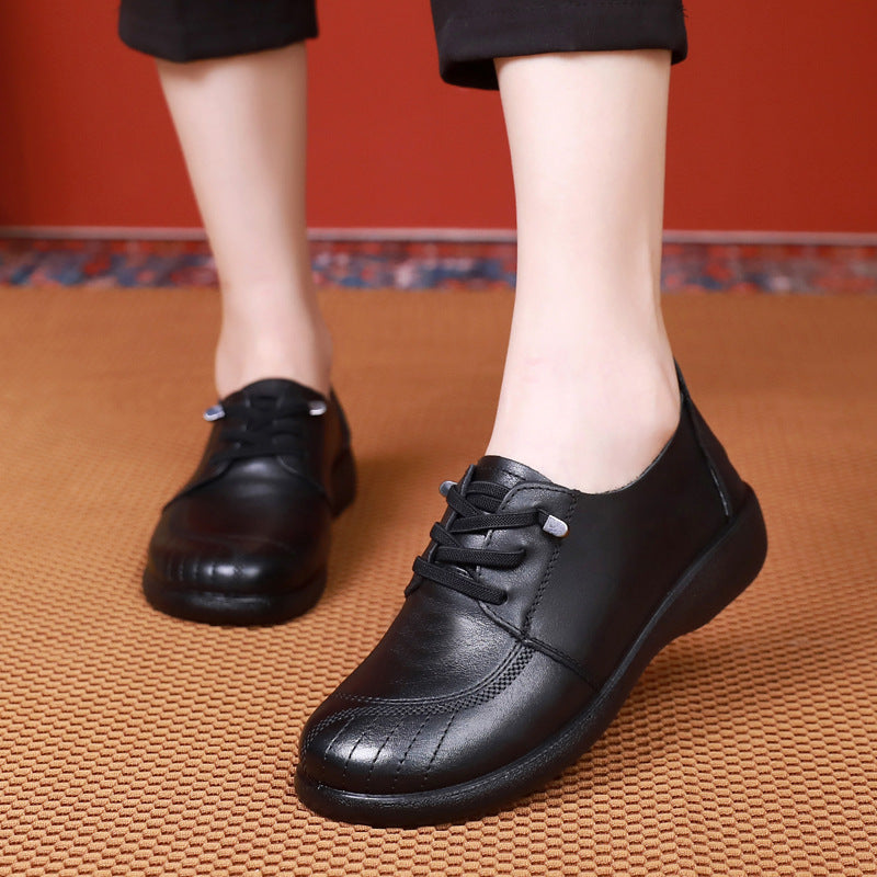 Women's Spring First Layer Cowhide Mom Soft Bottom Surface Casual Shoes
