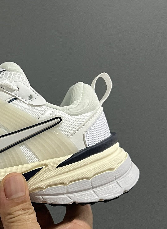 Children's Cool Charming Shoelace Buckle Dad Kid's Sneakers