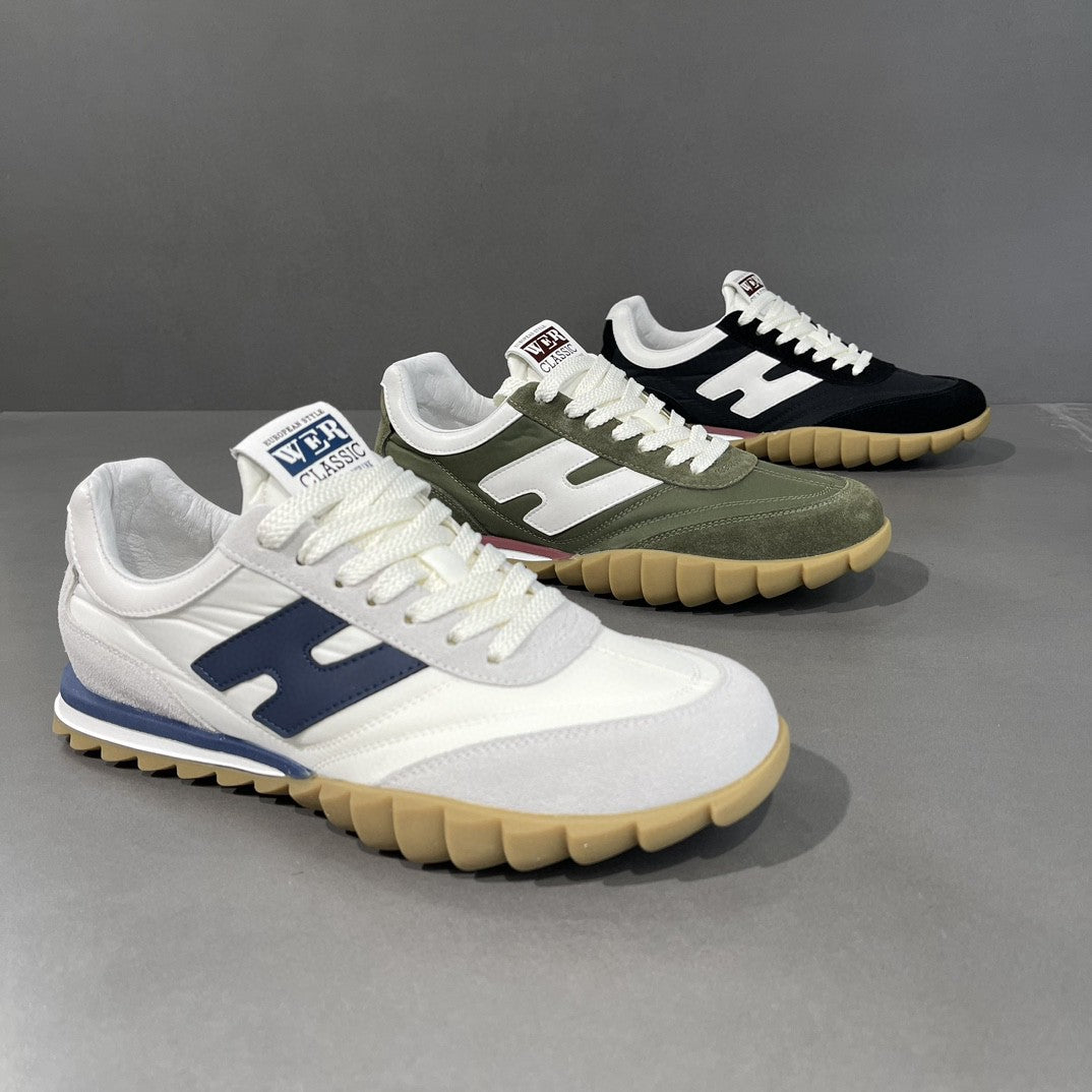 Men's Sports Spring Soft Bottom Flat Versatile Vintage Fashion Men's Board Shoes