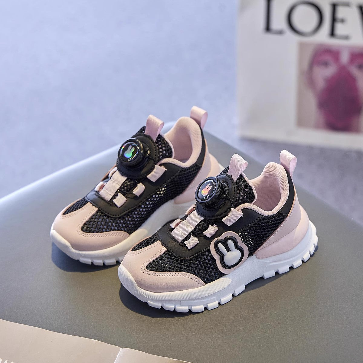 Children's Summer Hollow Mesh Breathable Running Fashionable Kid's Sneakers