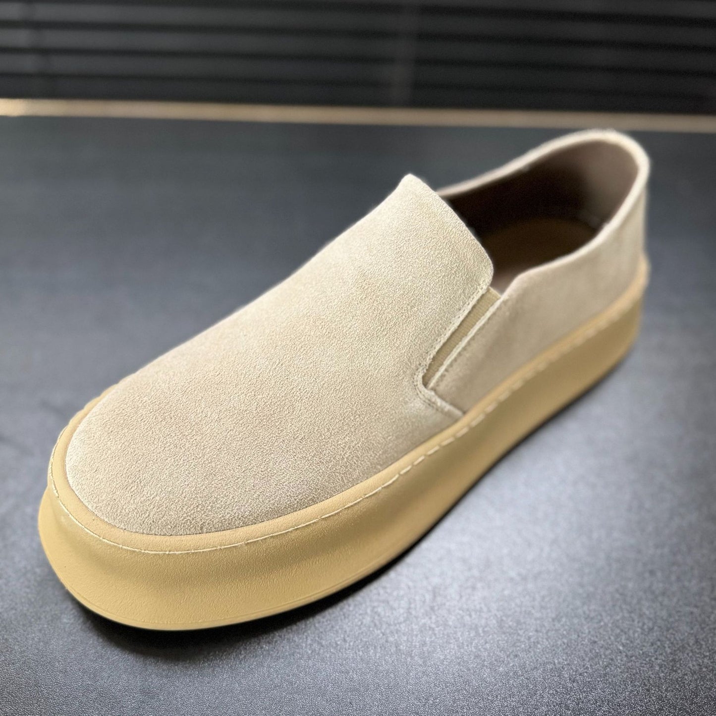 Men's Suede Fashion Retro British Style Lofter Loafers