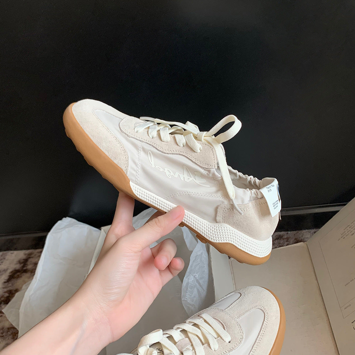 Women's Training Grape Mom Lightweight Breathable White Soft Bottom Women's Sports Shoes