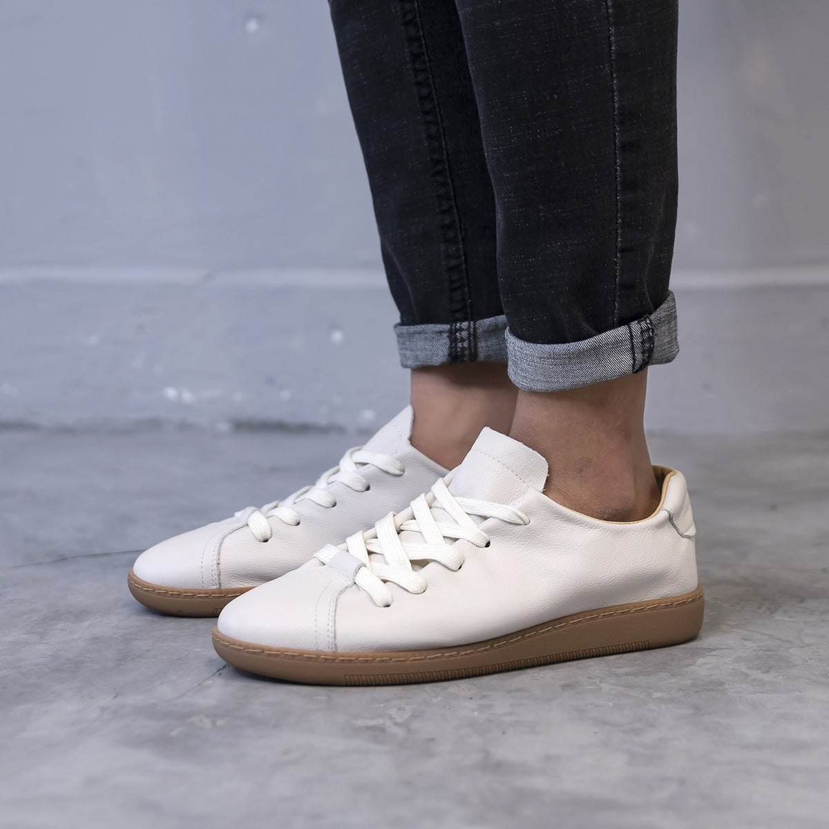 Genuine Spring Suede Simple German Training Casual Shoes