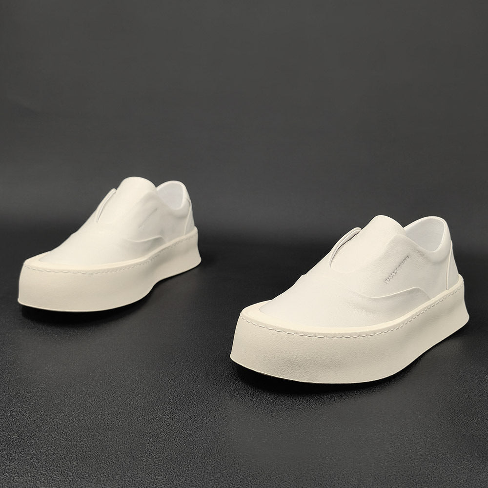 Men's Fashionable Light Luxury Slip-on Lazy Sneakers