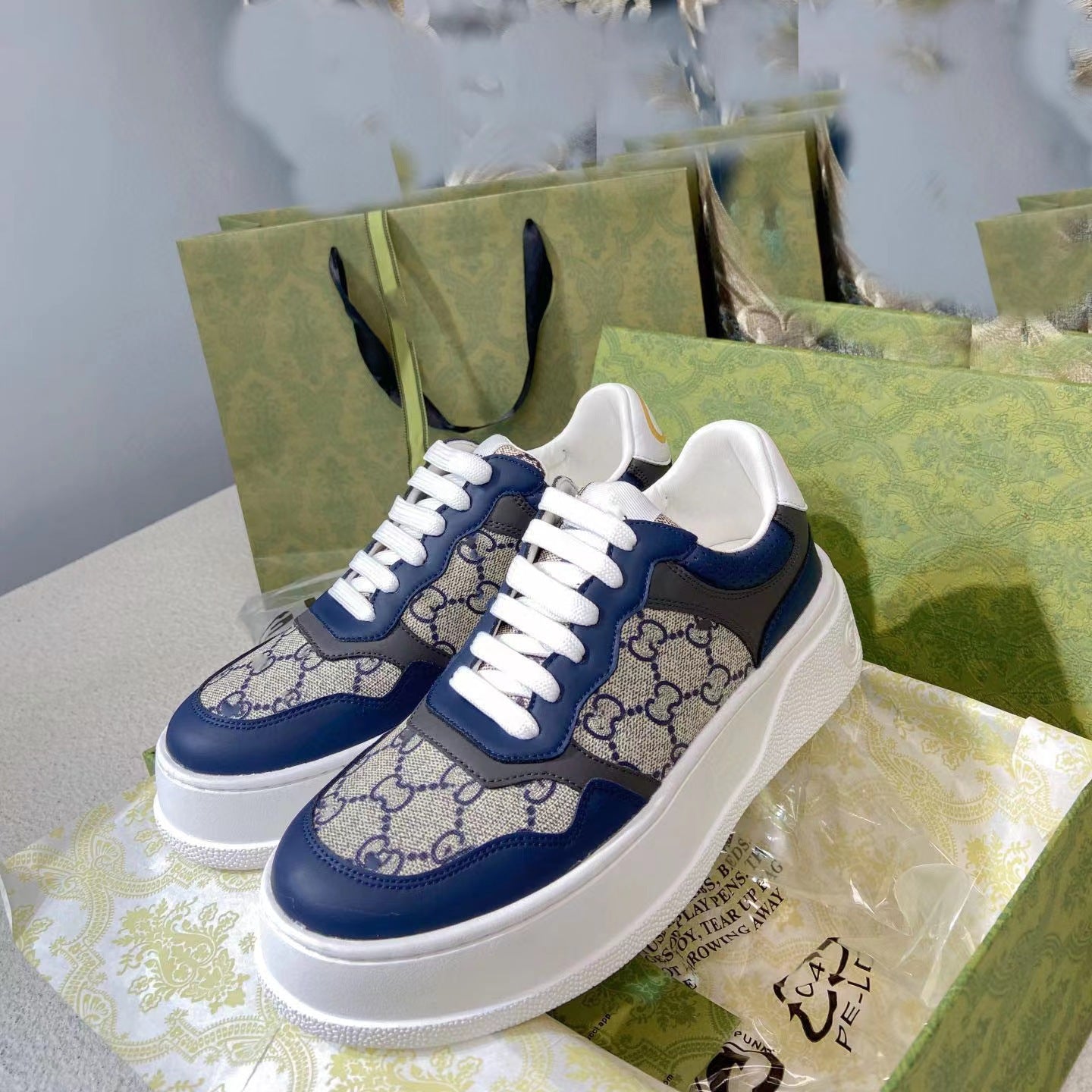 Home Couple Spring Thick Sole Increased Sneakers