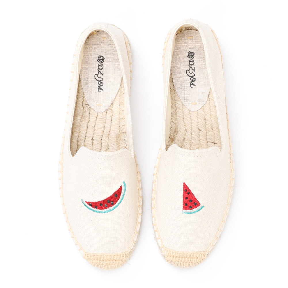 Women's Creative Platform Round Toe Embroidered Slip-on Canvas Shoes